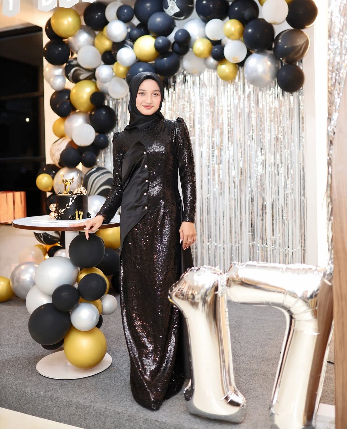 ULTAH HITAM (2) ULTAH HITAM (2)