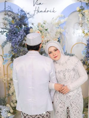 HENDRIK & VIA (AGUSTUS) (13)