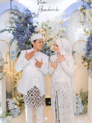 HENDRIK & VIA (AGUSTUS) (15)