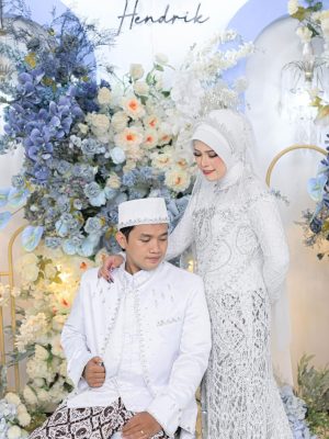 HENDRIK & VIA (AGUSTUS) (2)